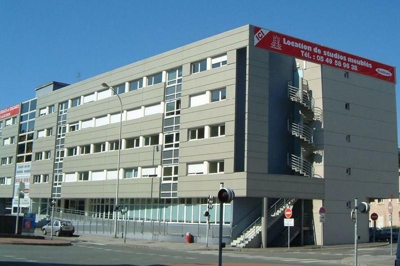Séjours&Affaires Poitiers Lamartine Exterior foto